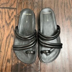 Frankie4 Black Slide Sandals